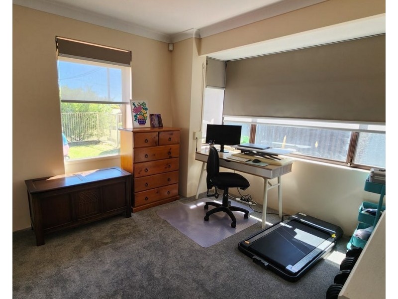 55 Monument Drive, Beldon WA 6027