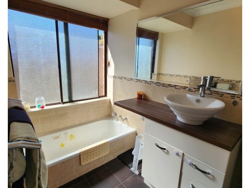 55 Monument Drive, Beldon WA 6027