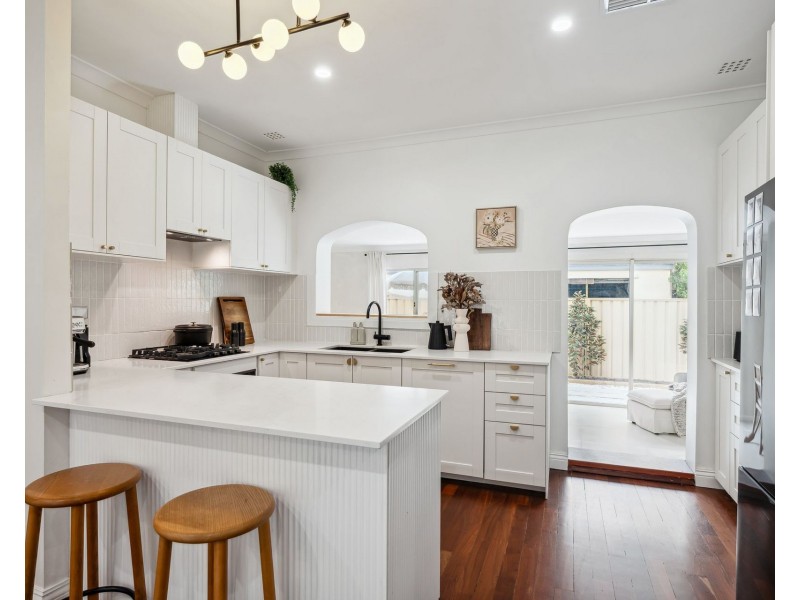 196 Corinthian Road East, Riverton WA 6148