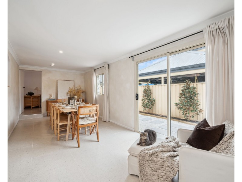 196 Corinthian Road East, Riverton WA 6148