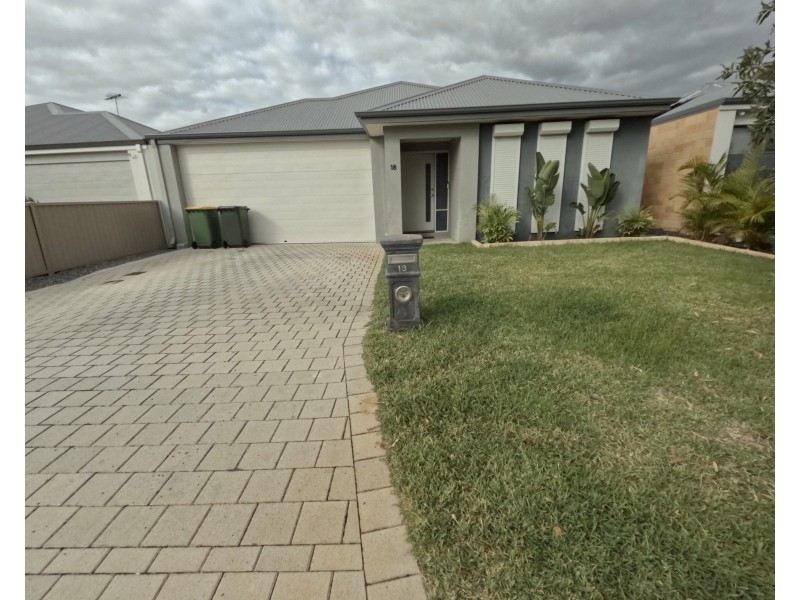 18 Lutea Loop, Hilbert WA 6112