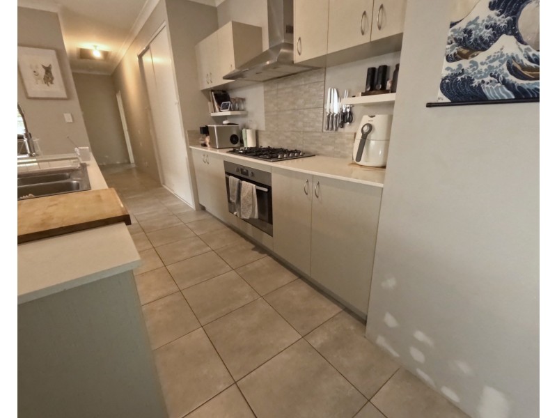 18 Lutea Loop, Hilbert WA 6112