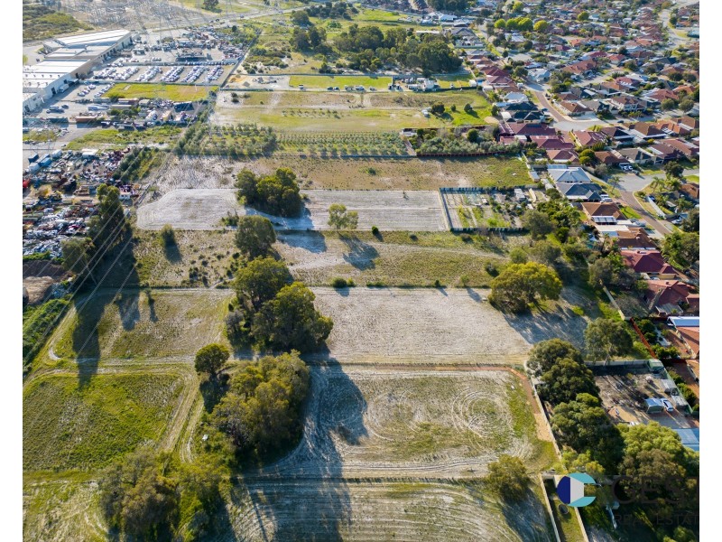 1 THE ELMS, Ballajura WA 6066