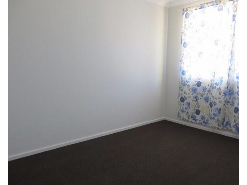 19 Ipswich Crescent, Girrawheen WA 6064