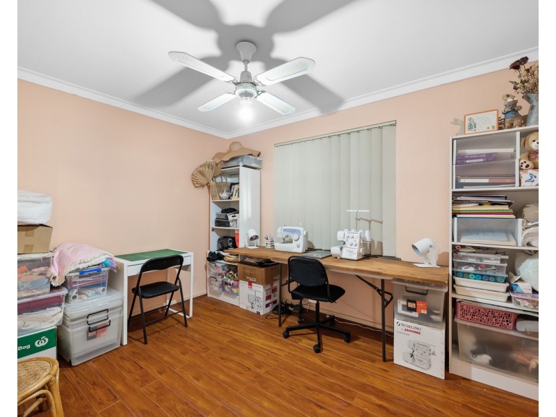 39 Amberton Avenue, Girrawheen WA 6064