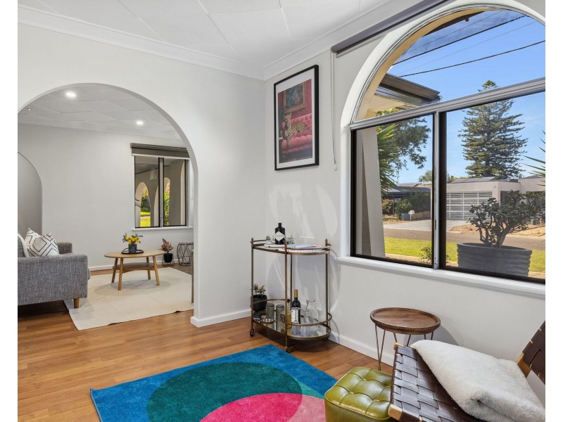 42 FARLEY WAY, Bayswater WA 6053