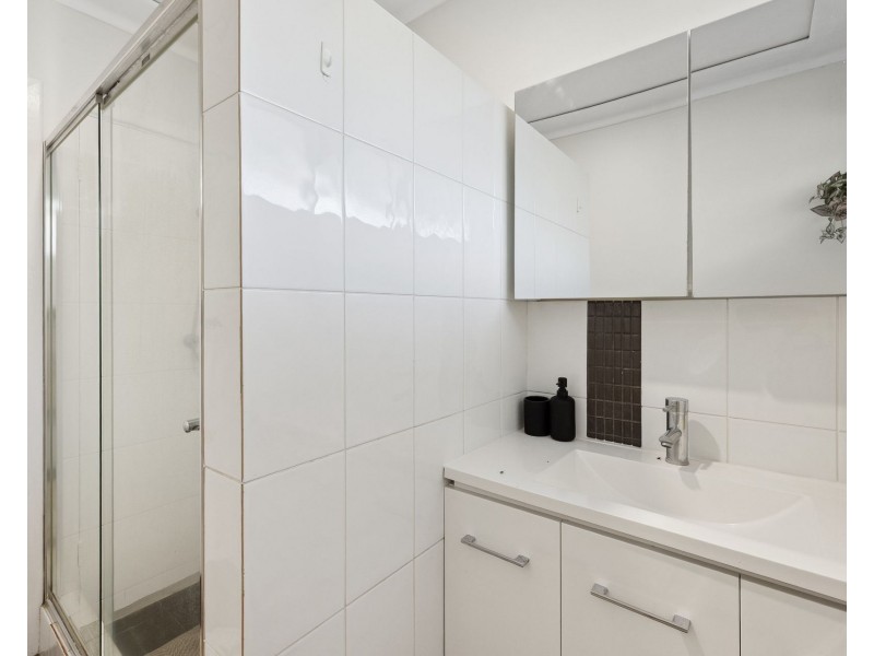 42 FARLEY WAY, Bayswater WA 6053