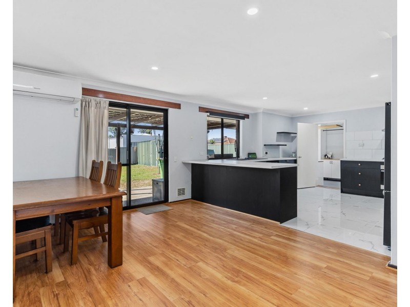 28 Stainer Avenue, Rockingham WA 6168