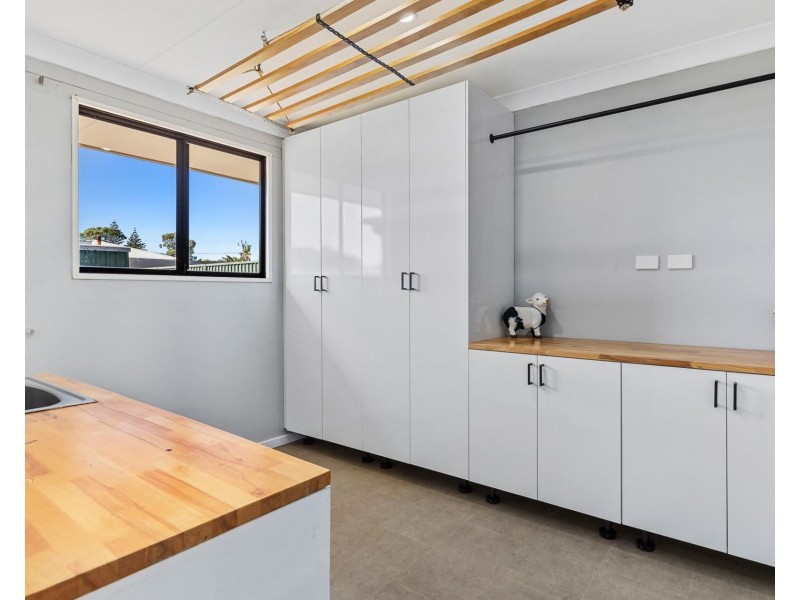 28 Stainer Avenue, Rockingham WA 6168