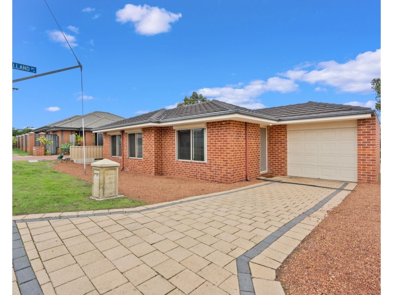 43A Stroughton Road, Westminster WA 6061