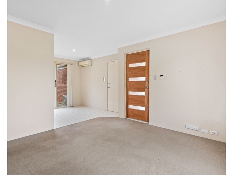 43A Stroughton Road, Westminster WA 6061