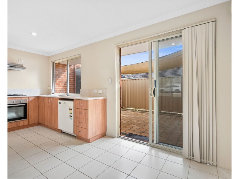 43A Stroughton Road, Westminster WA 6061