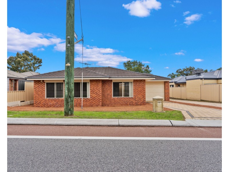 43A Stroughton Road, Westminster WA 6061