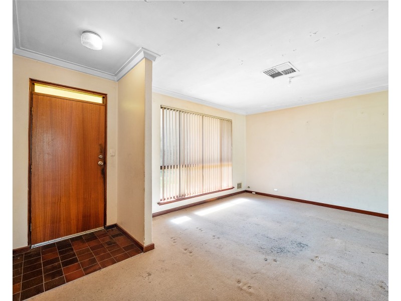 75A Smallman Crescent, Greenwood WA 6024