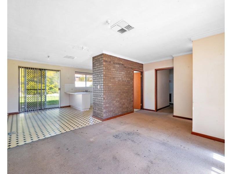 75A Smallman Crescent, Greenwood WA 6024
