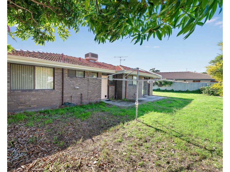 75A Smallman Crescent, Greenwood WA 6024