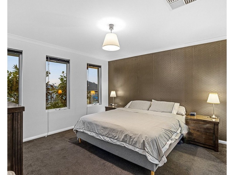 76 Appleby Drive, Darch WA 6065