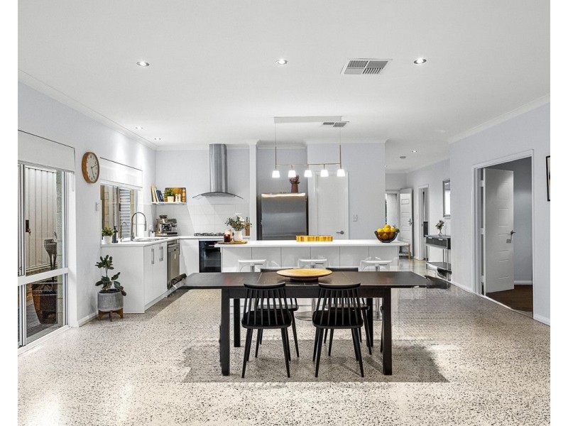 76 Appleby Drive, Darch WA 6065