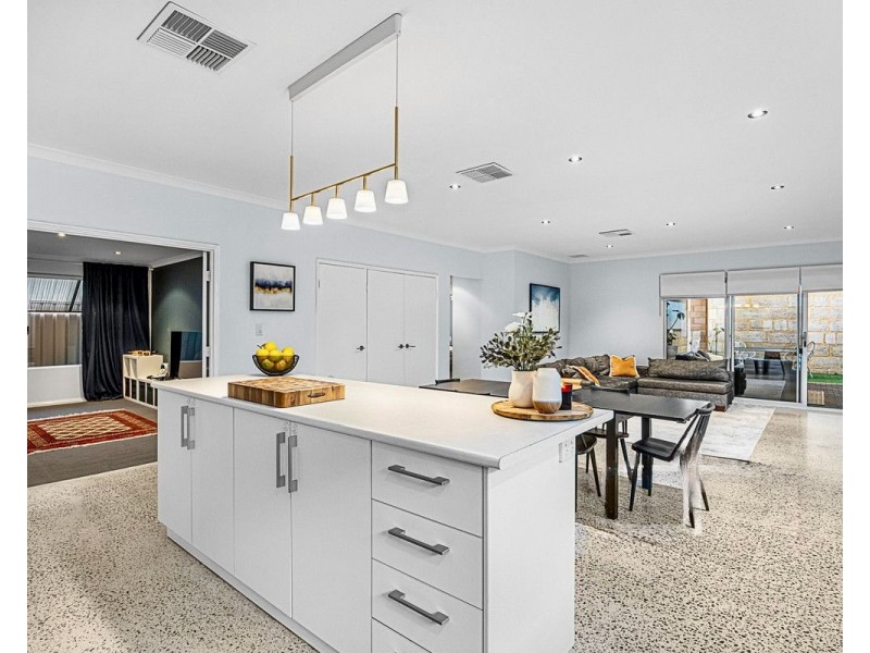 76 Appleby Drive, Darch WA 6065