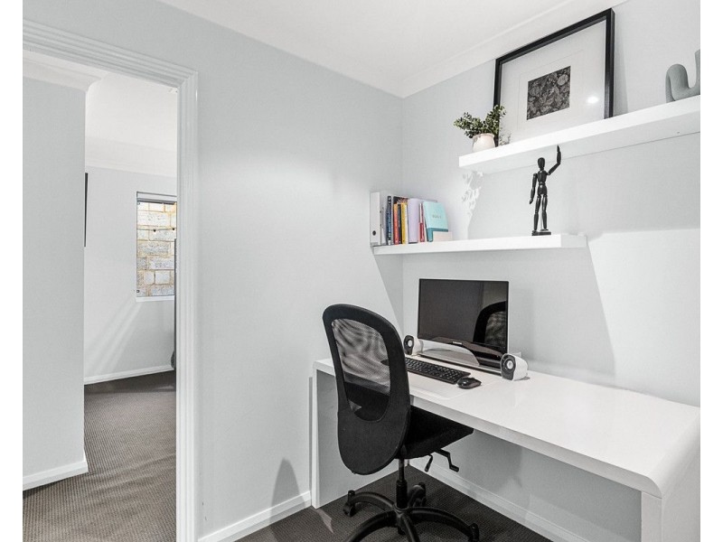 76 Appleby Drive, Darch WA 6065
