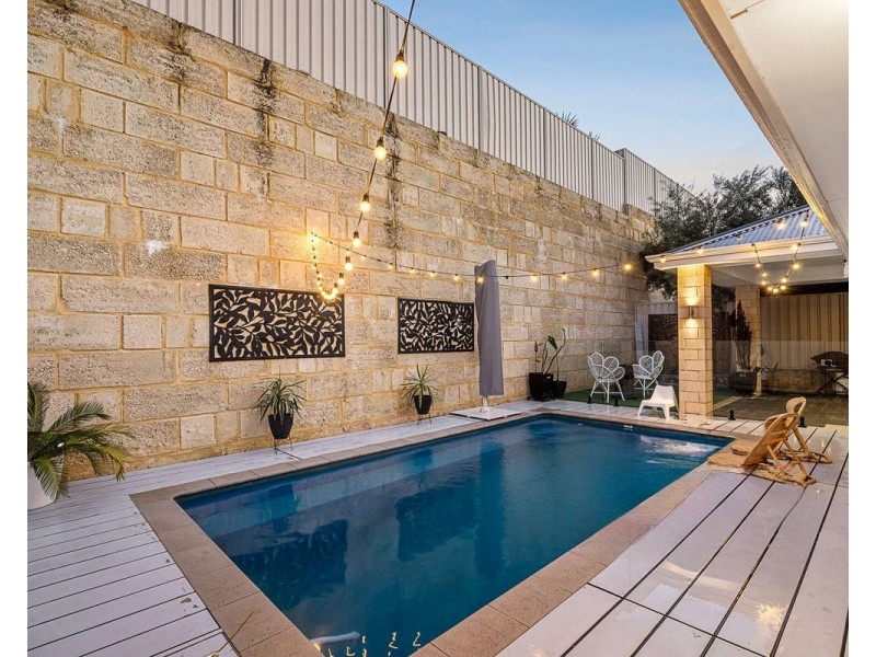76 Appleby Drive, Darch WA 6065