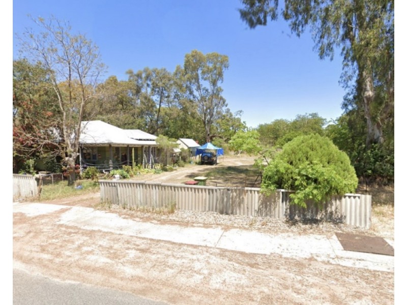 818 Pinjarra Road, Furnissdale WA 6209