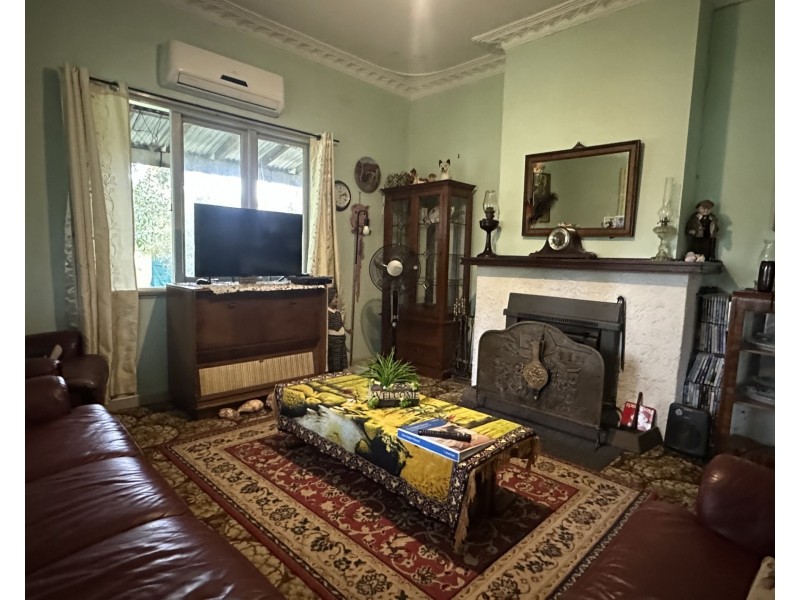 818 Pinjarra Road, Furnissdale WA 6209