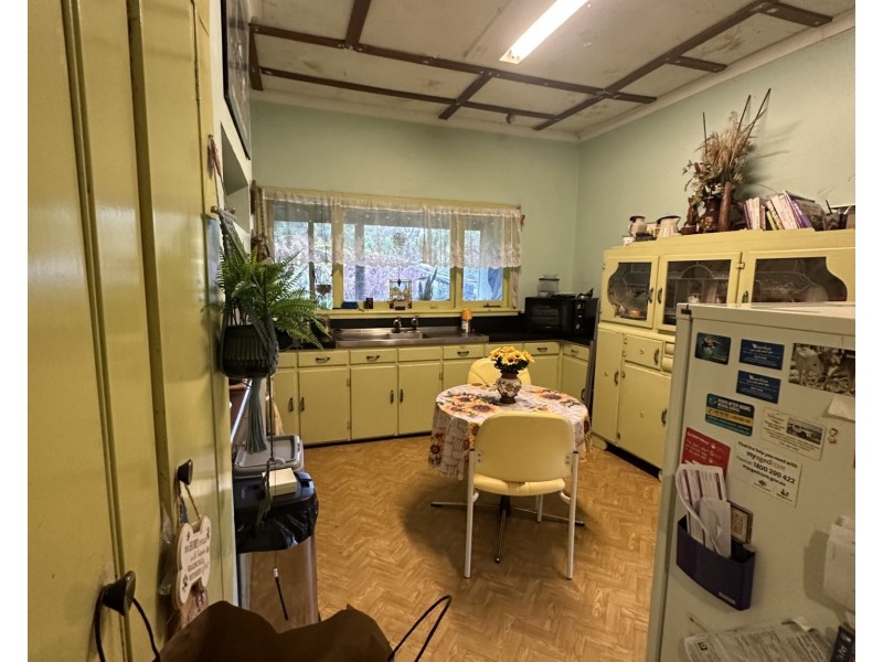 818 Pinjarra Road, Furnissdale WA 6209