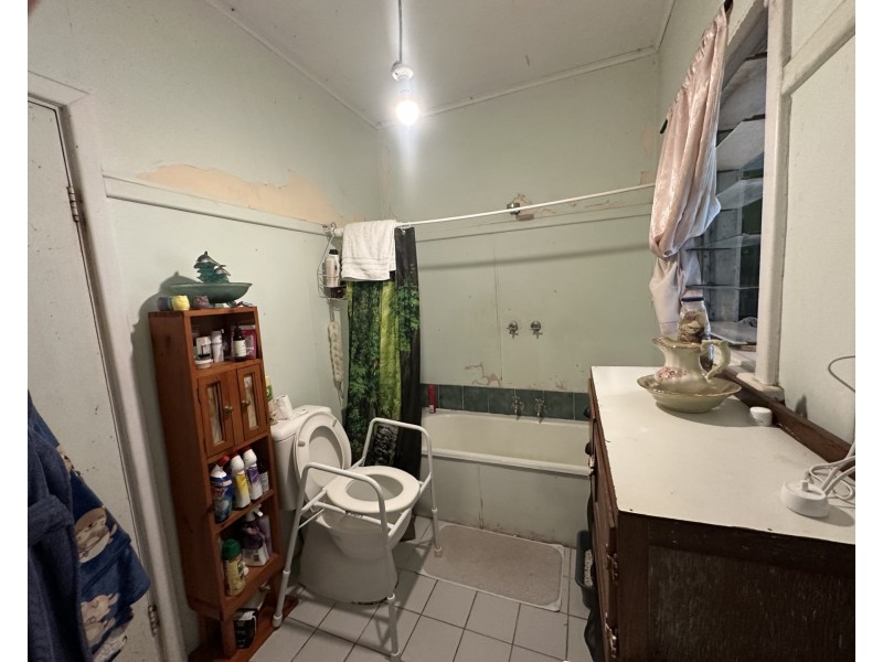 818 Pinjarra Road, Furnissdale WA 6209