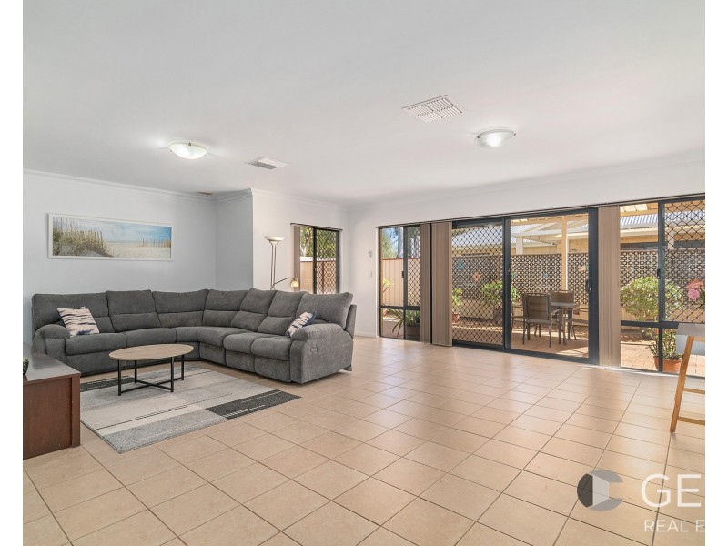 15a Shadwell Court, Caversham WA 6055