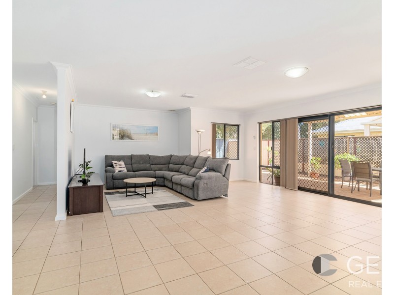 15a Shadwell Court, Caversham WA 6055
