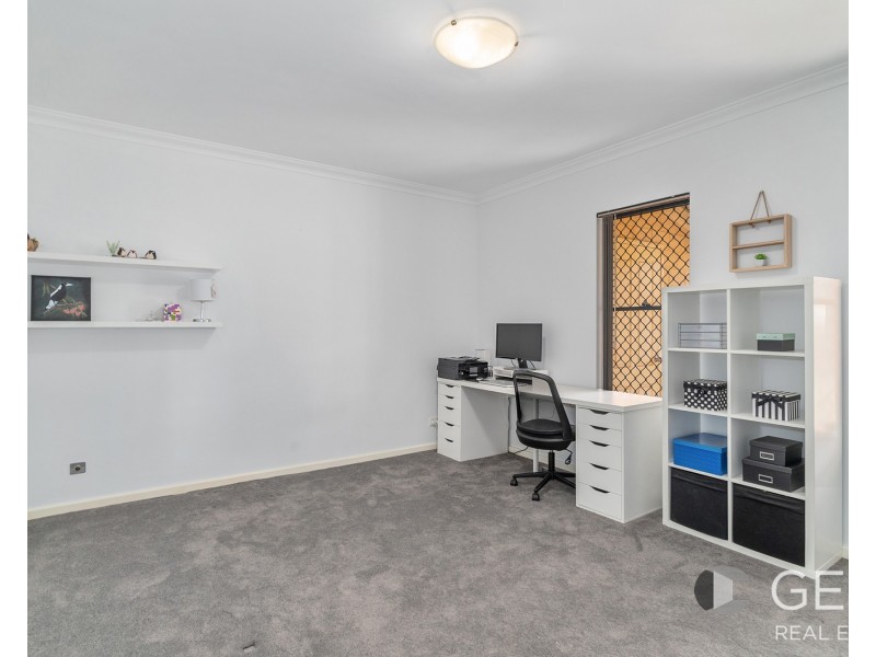 15a Shadwell Court, Caversham WA 6055