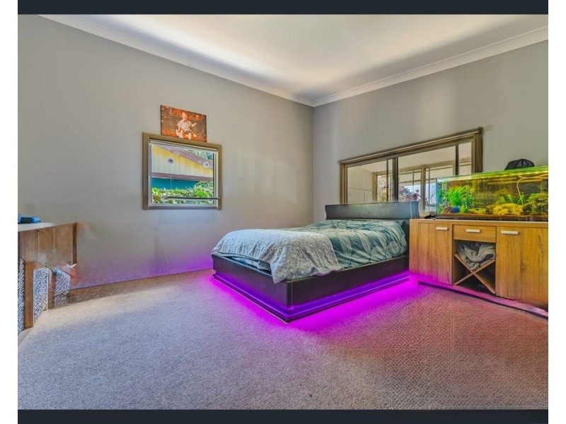 33 Eacott Street, Mandurah WA 6210