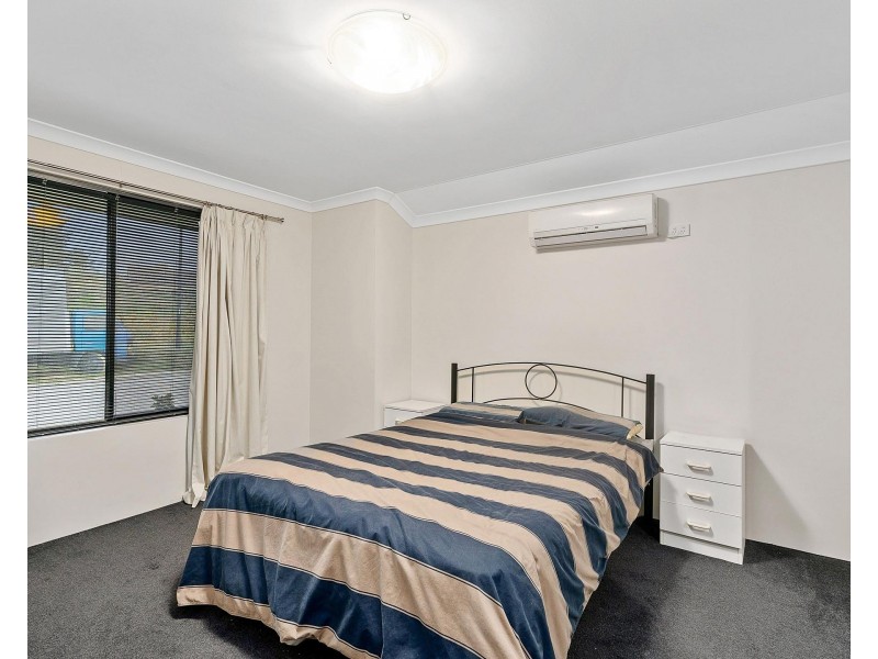 32 Floresta Street, Sinagra WA 6065