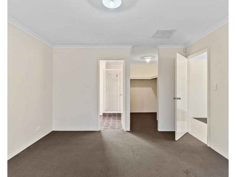 10 Keelia Vale, Lakelands WA 6180