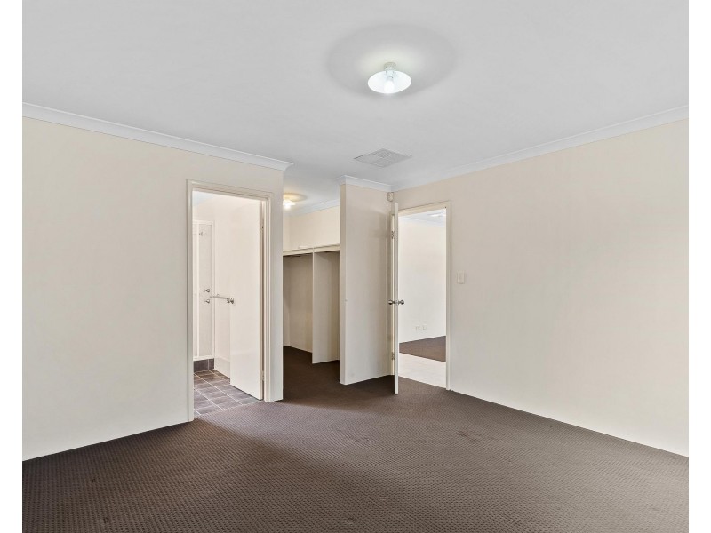 10 Keelia Vale, Lakelands WA 6180