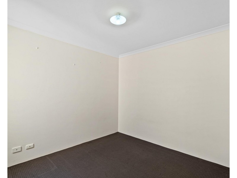 10 Keelia Vale, Lakelands WA 6180