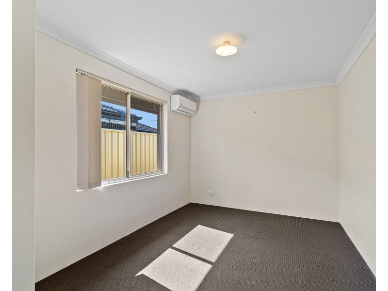 10 Keelia Vale, Lakelands WA 6180