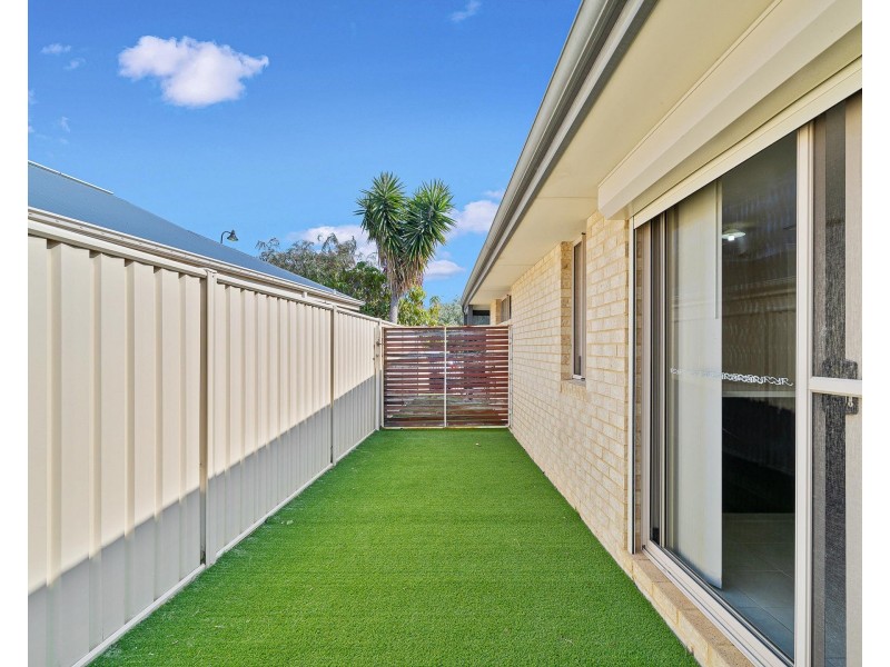 10 Keelia Vale, Lakelands WA 6180