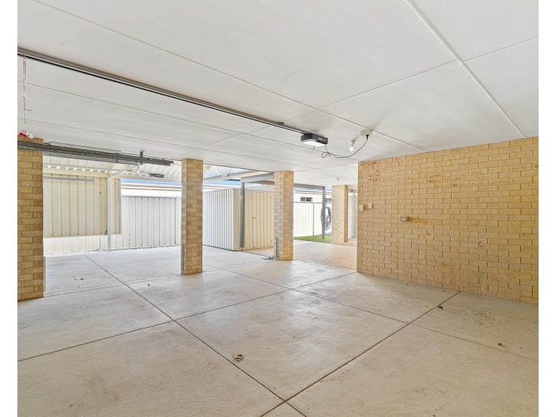 10 Keelia Vale, Lakelands WA 6180