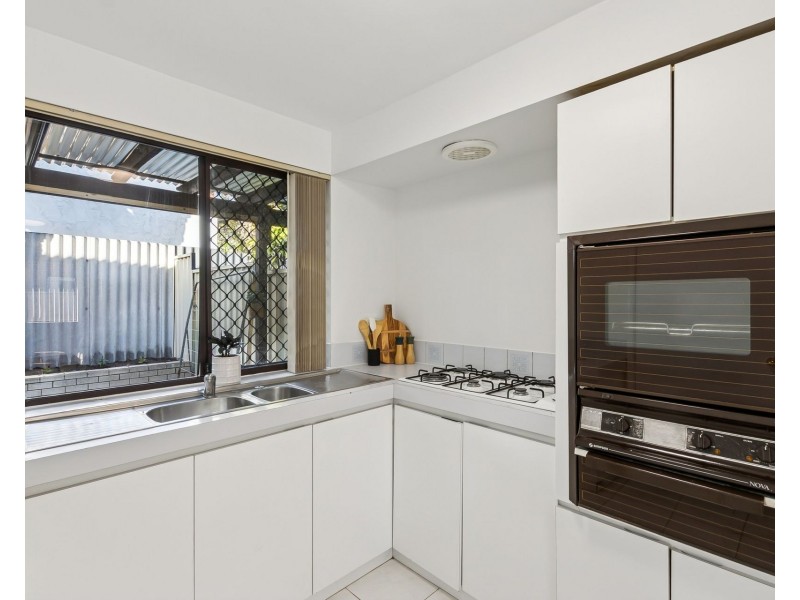 3/326 Stirling Street, Highgate WA 6003