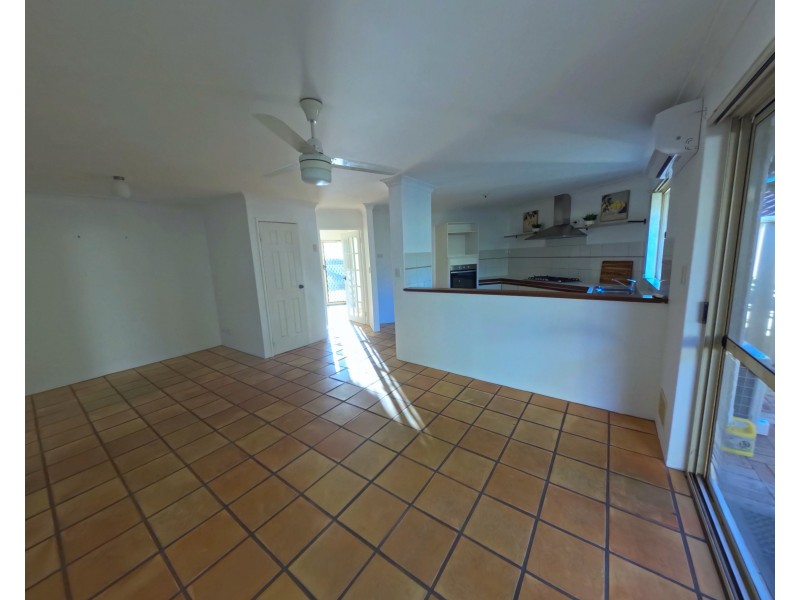 6 Astra Court, Ocean Reef WA 6027