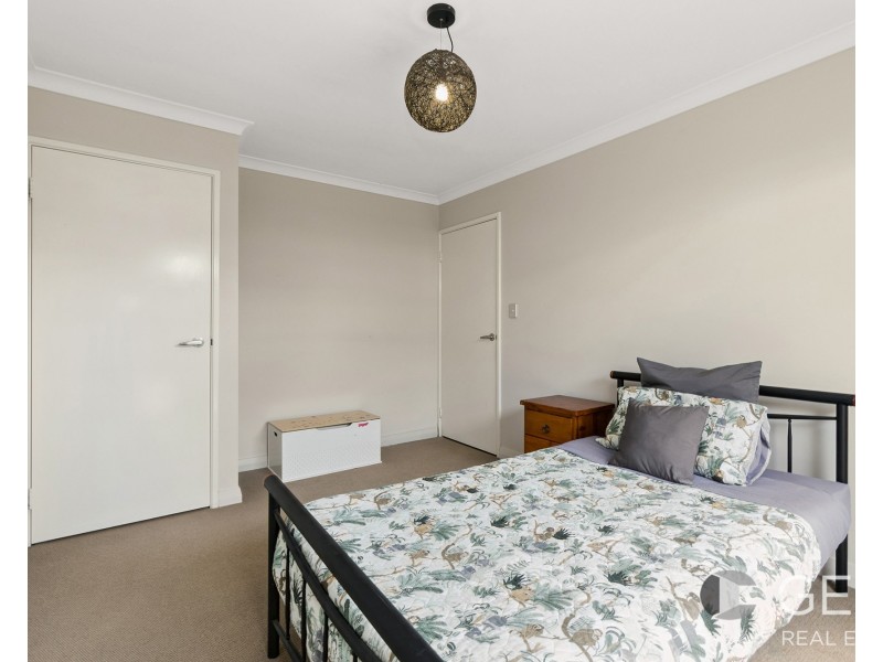 1 Summerville Bvd, Caversham WA 6055