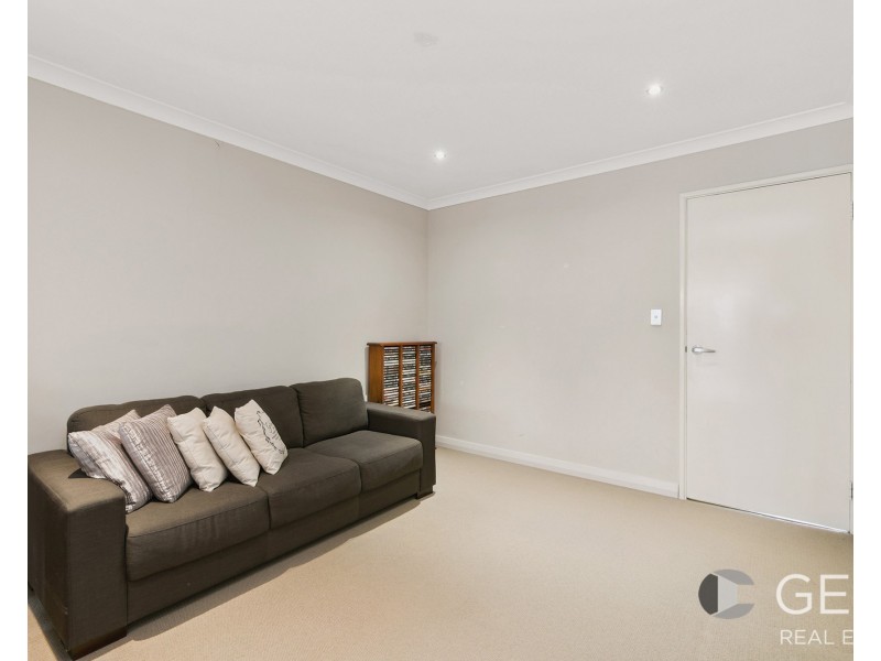 1 Summerville Bvd, Caversham WA 6055