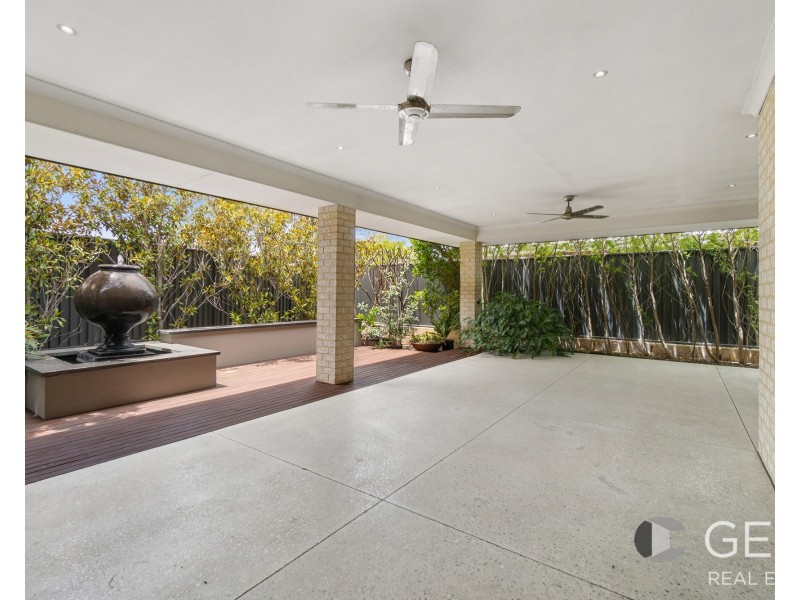 1 Summerville Bvd, Caversham WA 6055