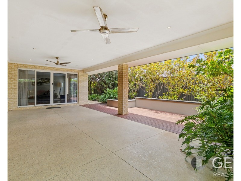 1 Summerville Bvd, Caversham WA 6055