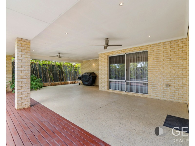 1 Summerville Bvd, Caversham WA 6055