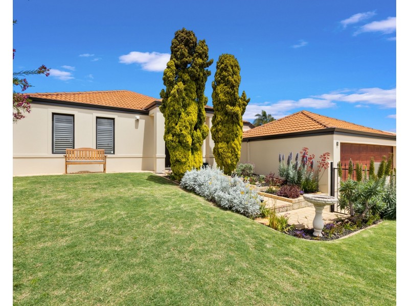 9 Syme Road, Alexander Heights WA 6064