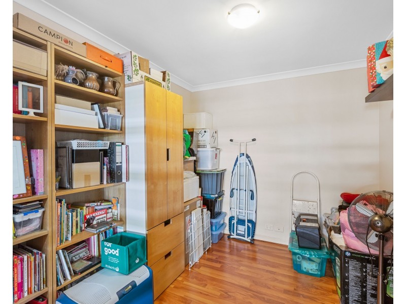 9 Syme Road, Alexander Heights WA 6064