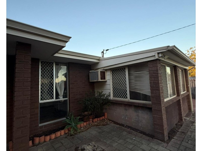 28 Atwick Way, Craigie WA 6025